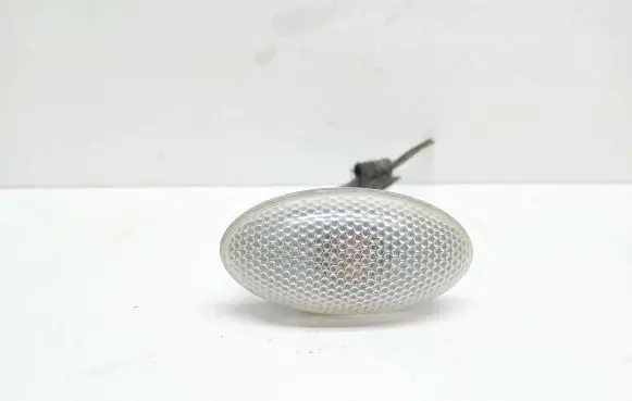 Peugeot 307 Front fender indicator light 3311