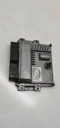 Peugeot 508 RXH Engine control unit/module 9804828580