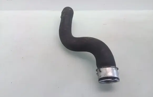 Mercedes-Benz E W211 Engine coolant pipe/hose