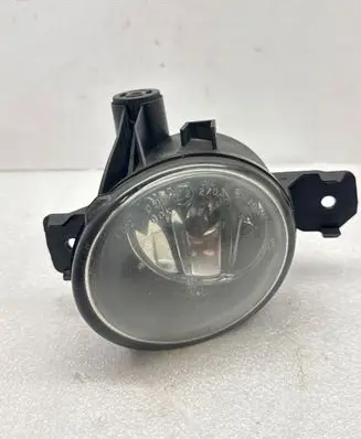 BMW X3 E83 Front fog light 6924655 13101610 89206152