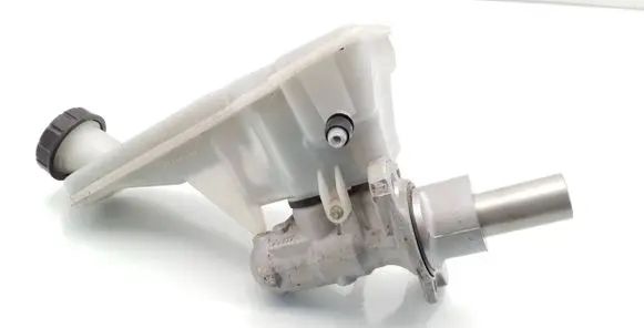 Mercedes-Benz A W176 Master brake cylinder A2464300002