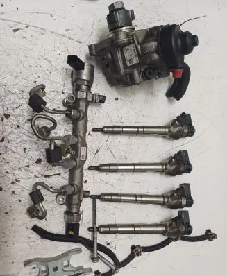 Audi A6 S6 C7 4G Fuel injection system set 04L130755D 0445010537 0445110