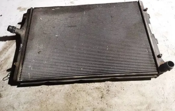 Skoda Octavia Mk2 (1Z) Coolant radiator 1k0121251n