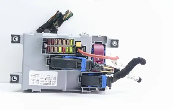 Fiat Grande Punto Fuse box set 00518263170