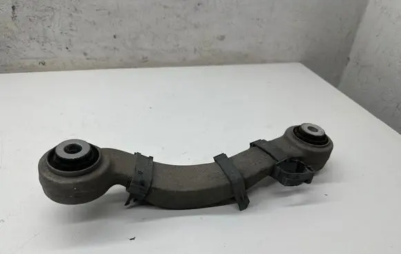 BMW 7 F01 F02 F03 F04 Rear upper control arm/wishbone EN6082T6