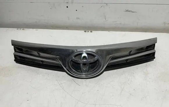 Toyota Corolla E160 E170 Front bumper upper radiator grill 5311102a80