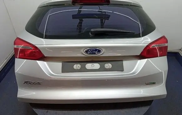Ford Focus ST Tailgate/trunk/boot lid