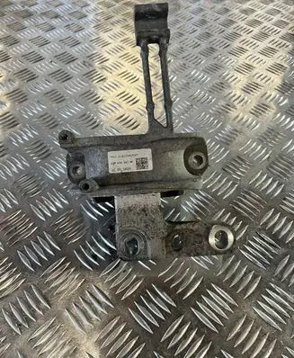 Volkswagen Polo VI Engine mount vacuum valve 2Q0199262BF