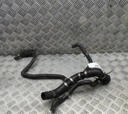 Volvo S90, V90 Engine coolant pipe/hose 31686003