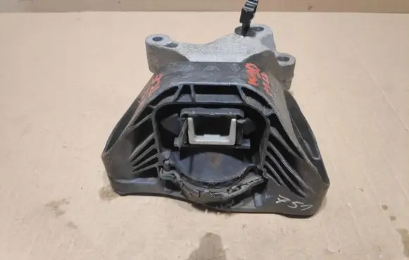 Renault Megane IV Engine mount vacuum valve 112846249R