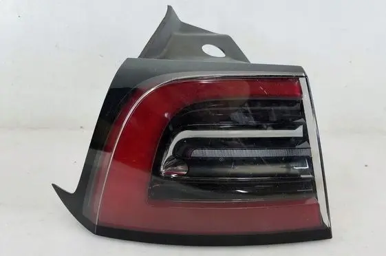 Rear/tail lights