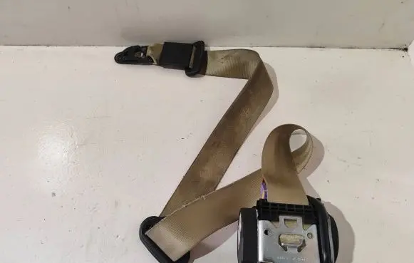 Audi A6 S6 C6 4F Front seatbelt 4F0857705 17112004 604905800A