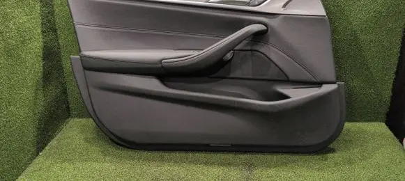 BMW 5 G30 G31 G38 Front door card panel trim SM3183422 JCI3014270 3221145