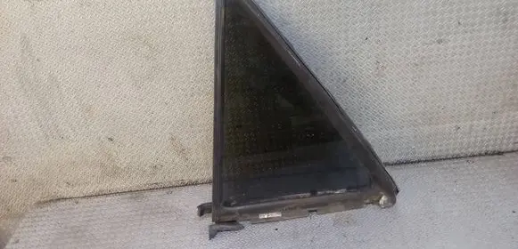 Mercedes-Benz ML W164 Rear vent window glass 