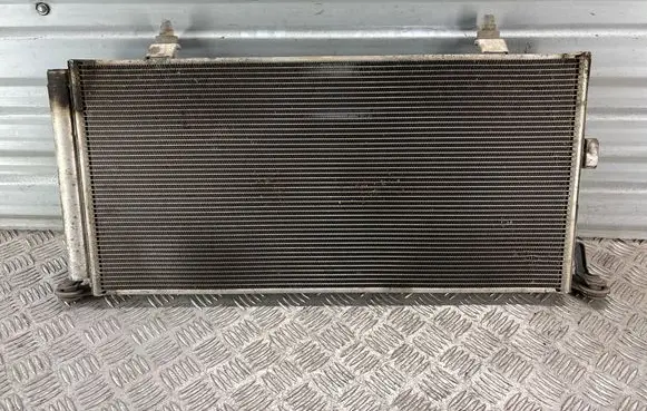 Subaru Outback A/C cooling radiator (condenser) 