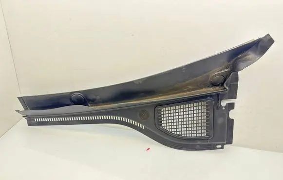 Volkswagen Golf VIII Wiper trim 5H0819403