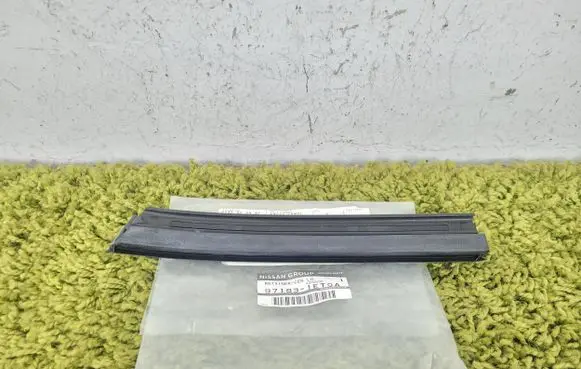 Nissan 370Z Other parcel shelf part 97171-1et0a