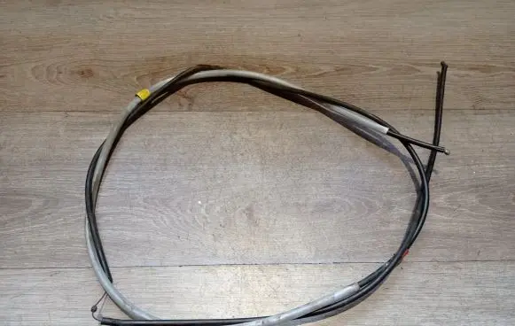 Volvo S60 Engine bonnet/hood lock release cable 