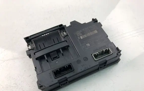 Renault Captur Other control units/modules 285904179R
