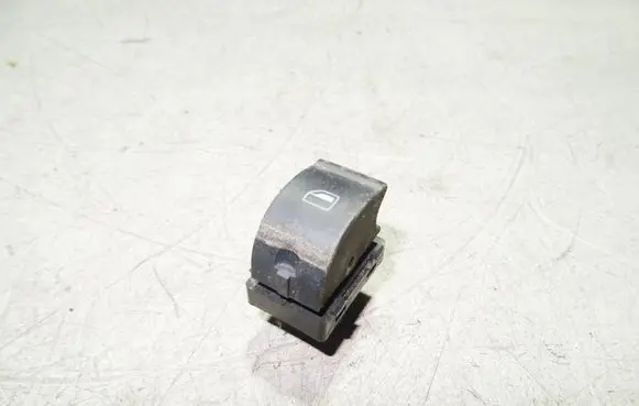 Audi A4 S4 B7 8E 8H Electric window control switch 8E0959855