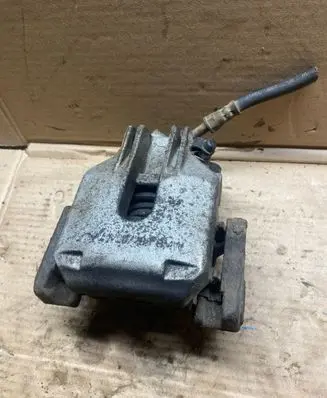 BMW 5 E39 Front brake caliper