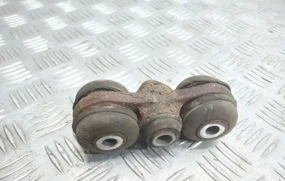 Opel Astra J Rear axle beam mounts housing 