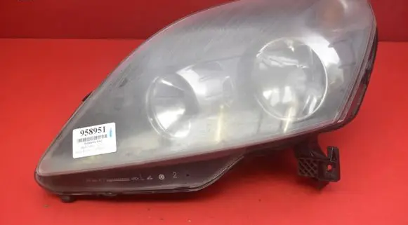 Opel Zafira B Headlight/headlamp 24451052
