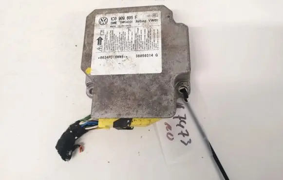 Skoda Superb B5 (3U) Airbag control unit/module 1c0909605f 5wk43131