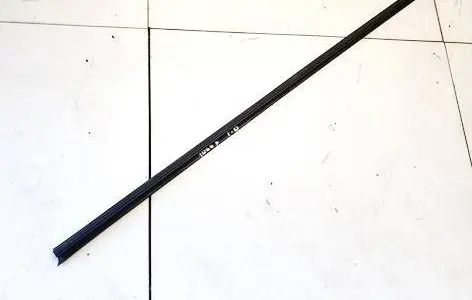 Citroen C2 Front door glass trim molding 