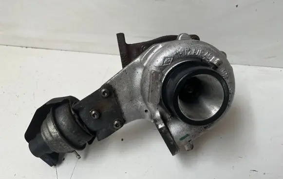 Opel Insignia A Turbo GM55570748 7861371 0JV12557R
