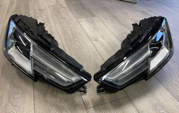 Audi A4 S4 B9 Headlight/headlamp 8W0941006 8W0941005