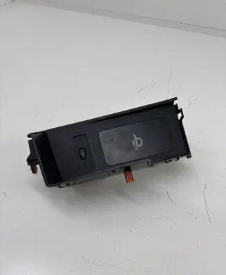 Lexus RX 450H Wireless charging module 861c048060