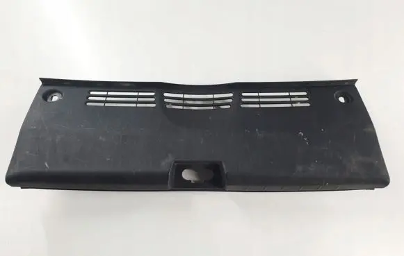 Seat Leon (1P) Tailgate/boot cover trim set 
