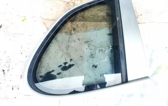 Porsche Cayenne (9PA) Rear side window