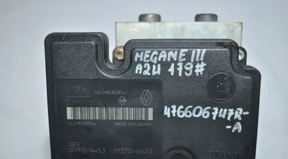 Renault Megane III ABS Pump 476606747R