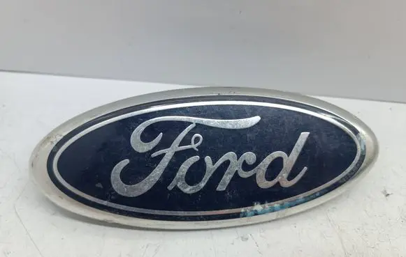 Ford Fusion Manufacturers badge/model letters 2N11N425A52AA