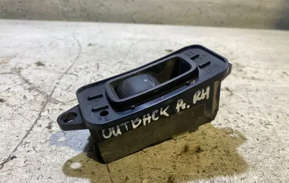Subaru Outback Electric window control switch 94266
