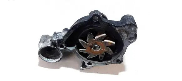 Mitsubishi Lancer Water pump