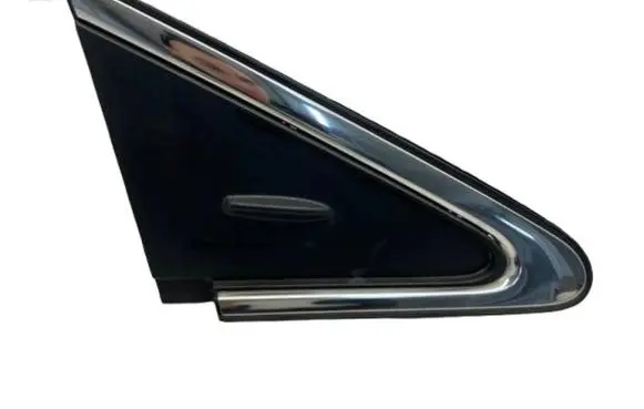 Toyota Avensis T270 Fender trim (molding) 6011705021