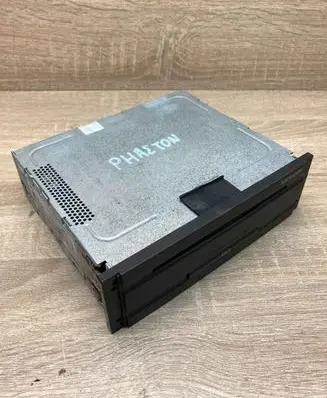 Volkswagen Phaeton Navigation unit CD/DVD player 3D0919887G A2C53216327