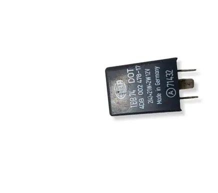 Volkswagen Golf III Other relay 4DB00247817 TBB74