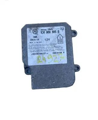 Volkswagen PASSAT B5.5 Airbag control unit/module 1C0909605B