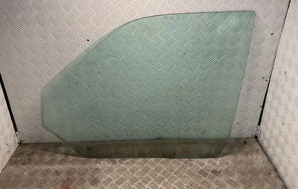 Volkswagen Transporter - Caravelle T5 Front door window/glass (coupe) 