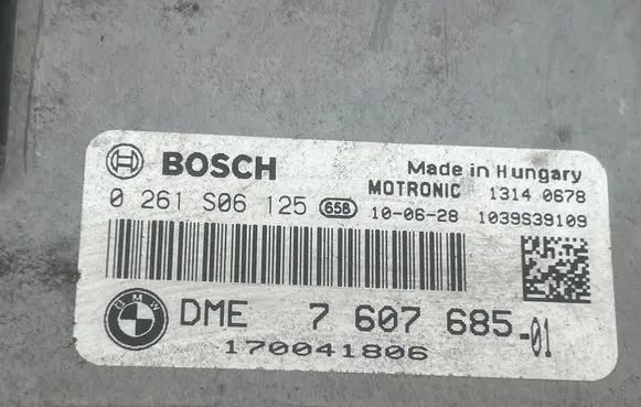 Mini Cooper Countryman R60 Engine control unit/module ECU 7607685 170041806 0261S06125