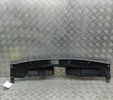 Isuzu D-Max Radiator trim 8983998503