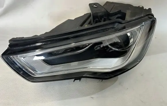 Audi A3 S3 8V Headlight/headlamp