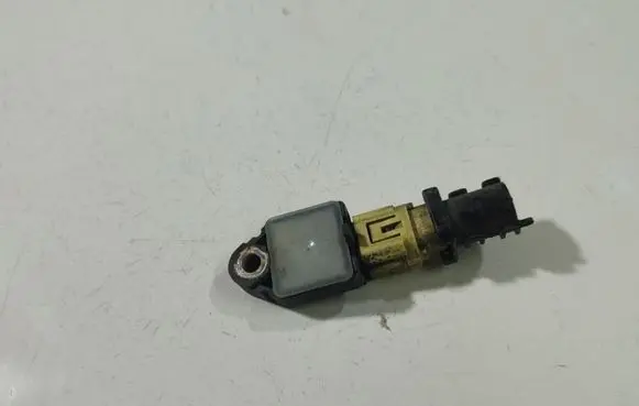 KIA Ceed Airbag deployment crash/impact sensor 959200A100