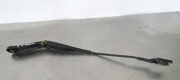 Ford Mondeo MK IV Front wiper blade arm 7S7117526AD