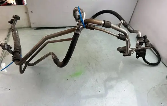 Volkswagen PASSAT B6 Air conditioning (A/C) pipe/hose 43434