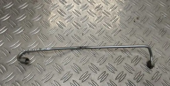 Toyota RAV 4 (XA30) Fuel main line pipe